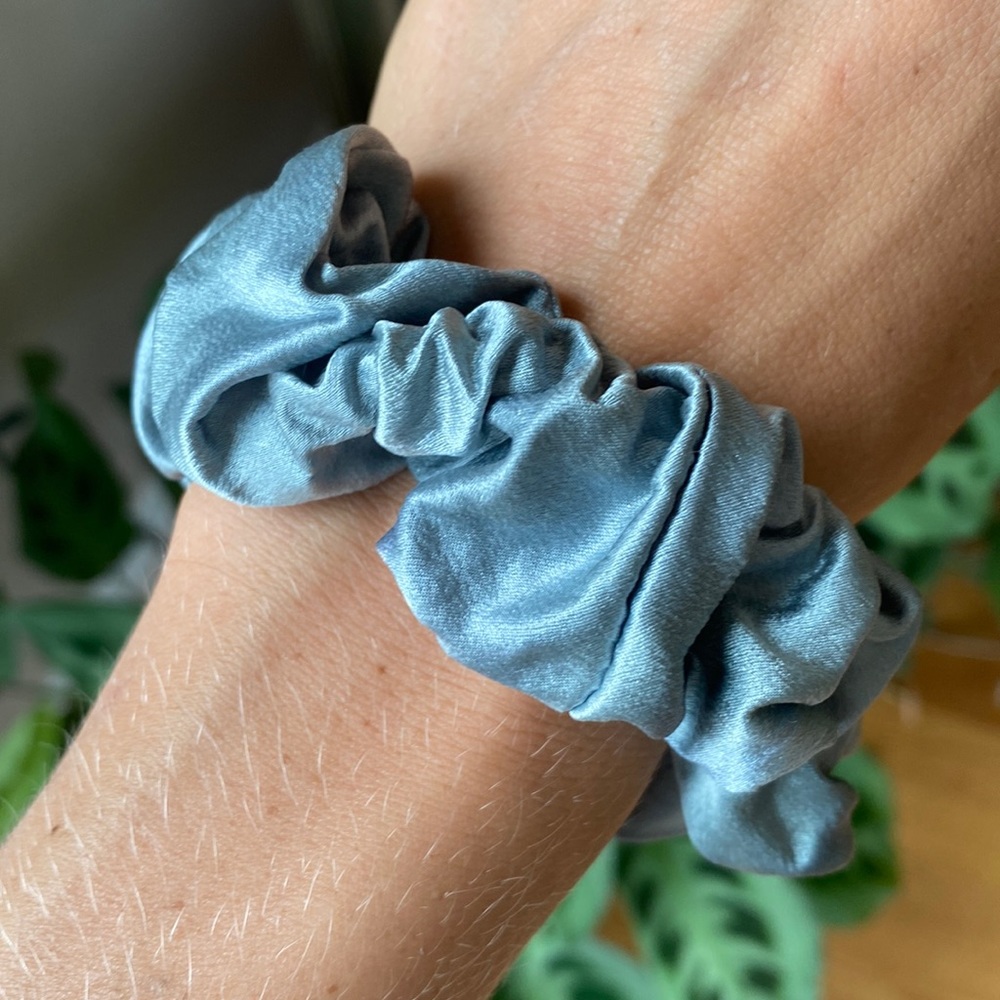 Pure Silk Naturally Dyed Scrunchie